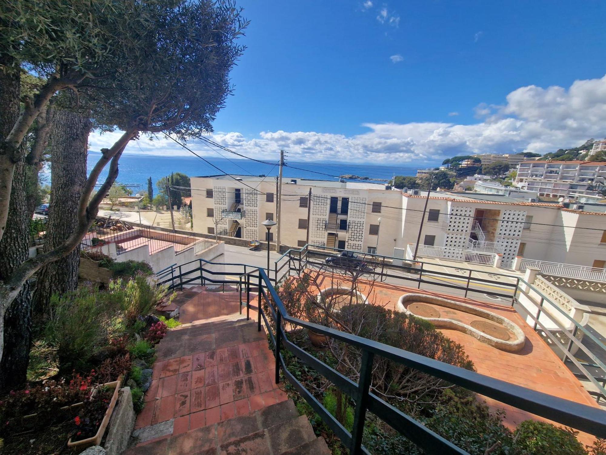 Bernie Apartamento Roses Exterior foto
