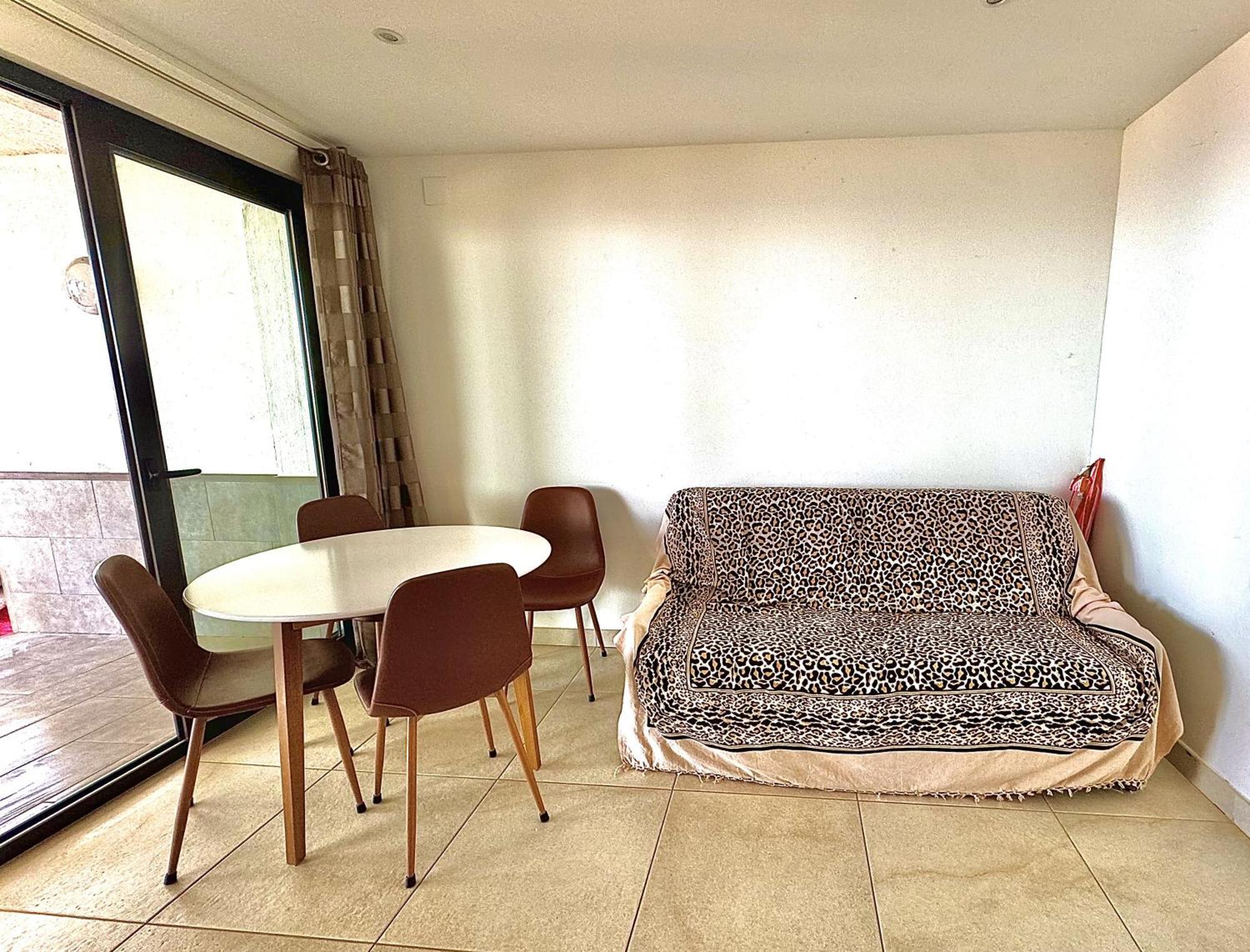 Bernie Apartamento Roses Exterior foto